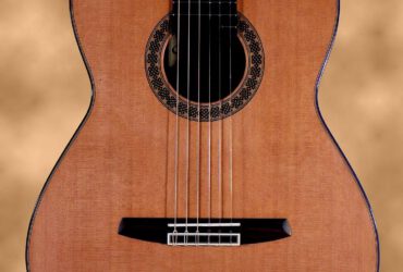 Classical Guitar, Cedar Doubletop / Brazilian Rosewood, made in 2016