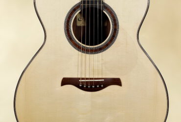Grand Auditorium, Spruce Doubletop – Amazonas Rosewood, made in 2015